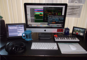 Beatscribe's Mac-based home setup.